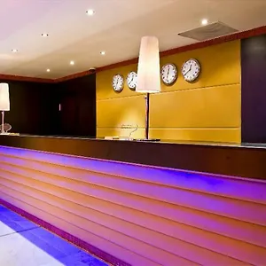 https://crom-airport.mecca-hotels.info