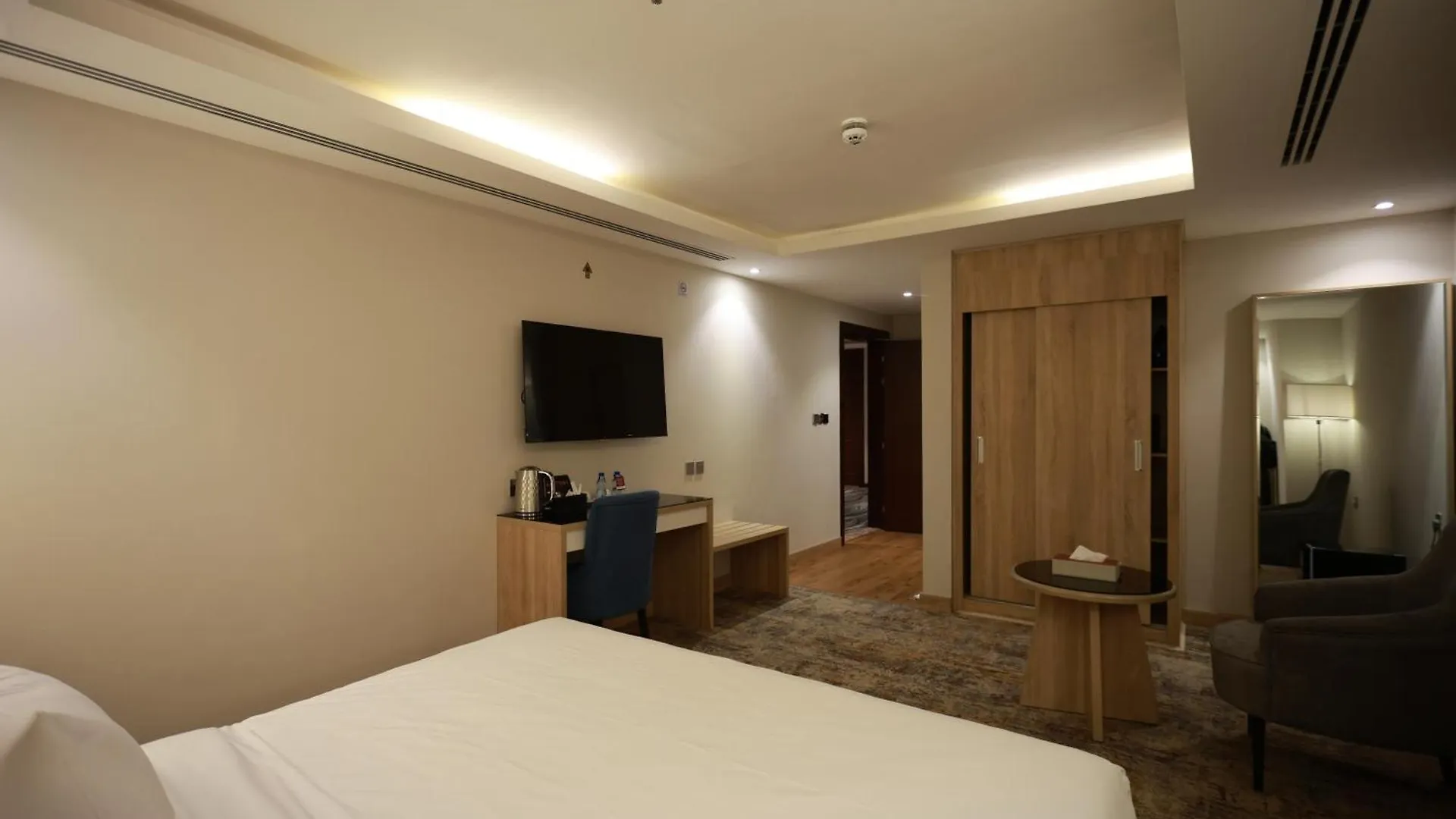 Samtinn King Fahd Hotel Riyadh 0*,